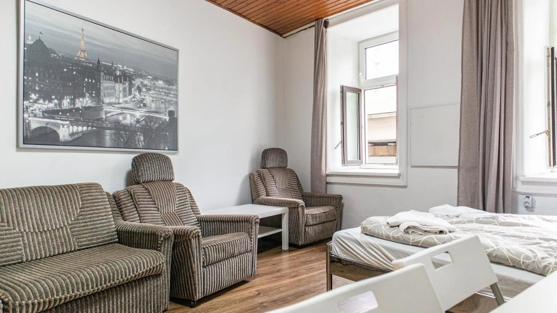 Affordable 1Br Apartment Next To Millennium Tower Wien